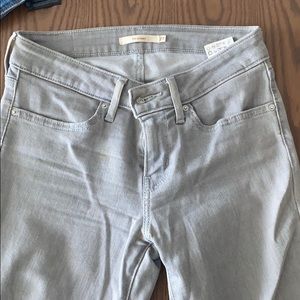 Levi jeans